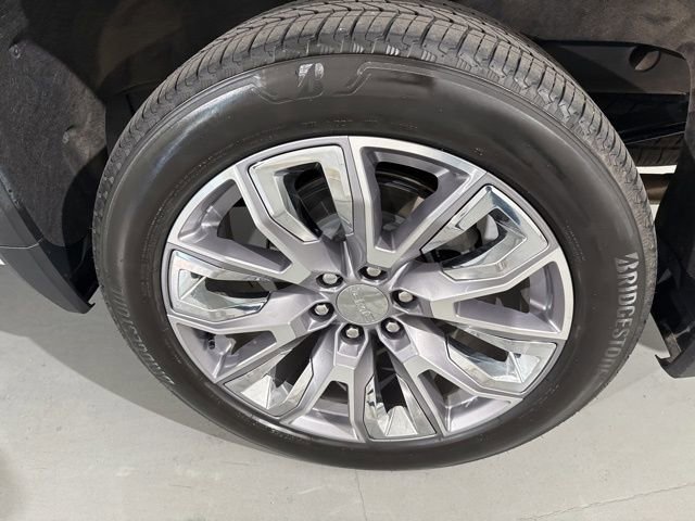 Used 2024 GMC Sierra 1500 Denali image 9