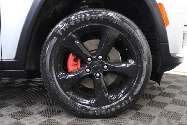 Used 2021 Jeep Grand Cherokee L Limited AWD/4WD image 5