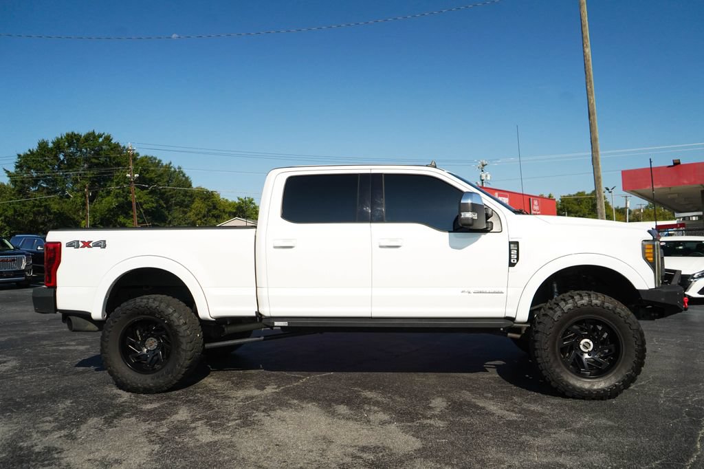 Used 2019 Ford F250 Lariat w/ Lariat Value Package AWD/4WD image 2