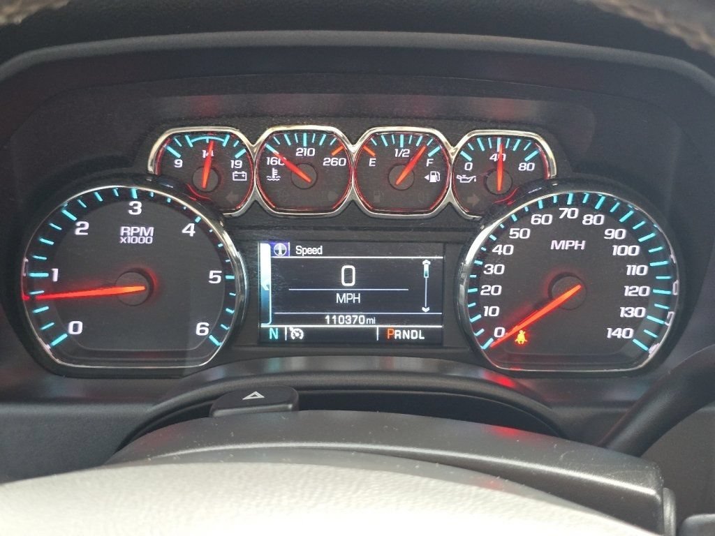 Used 2018 Chevrolet Silverado 1500 LT w/ All Star Edition AWD/4WD image 27