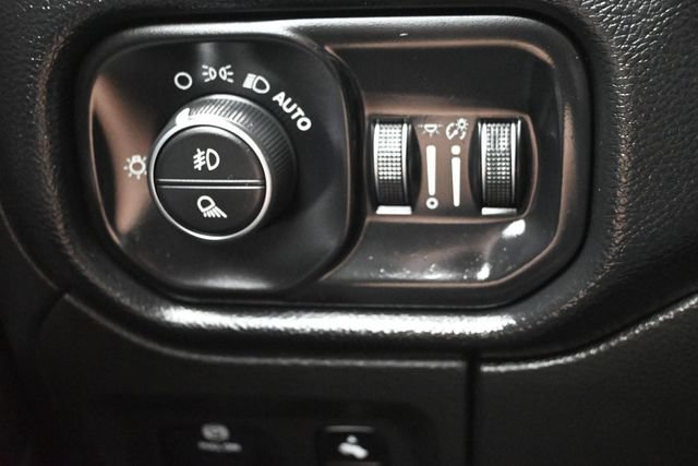 Used 2019 RAM 1500 Big Horn RWD image 25
