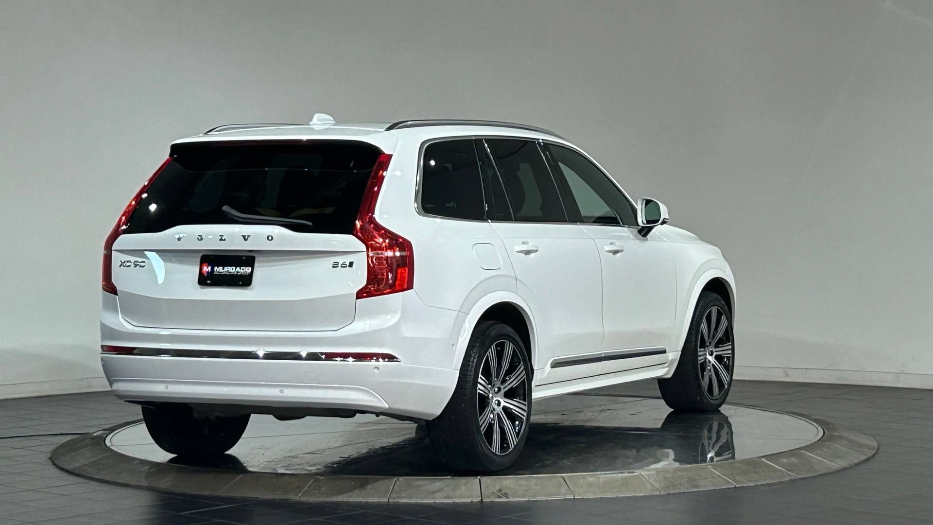 Used 2023 Volvo XC90 B6 Ultimate w/ Protection Package Premier AWD/4WD image 10