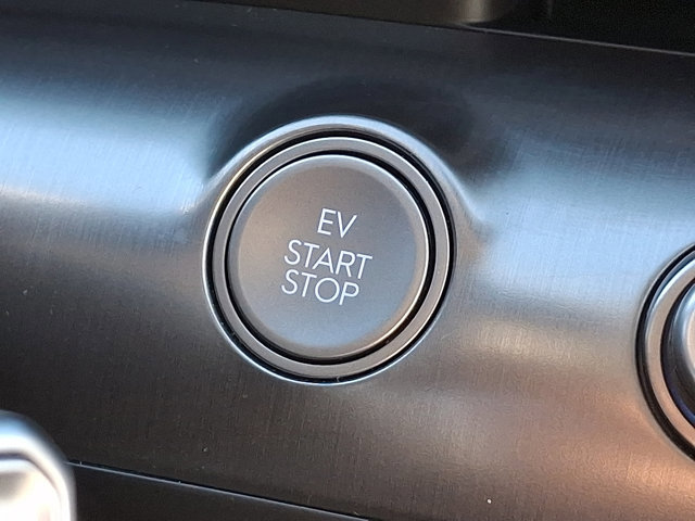 Certified 2024 Hyundai Kona SEL image 23