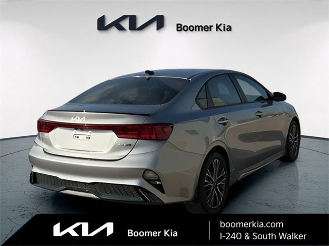 Certified 2024 Kia Forte GT-Line image 5