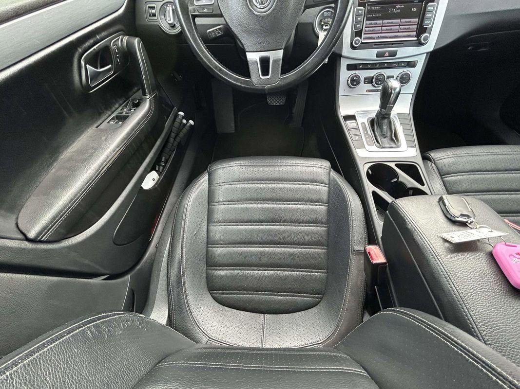 Used 2013 Volkswagen CC Sport image 13