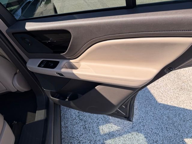 Used 2020 Lincoln Aviator Reserve w/ Equipment Group 201A image 47