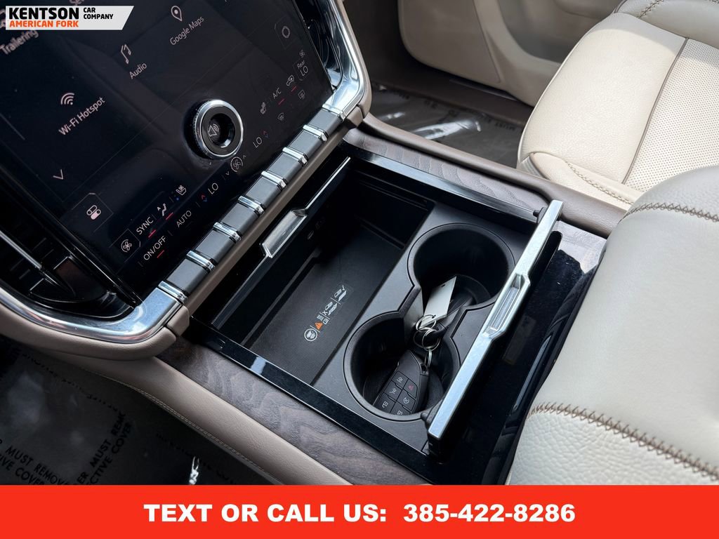Used 2025 GMC Yukon XL Denali image 27