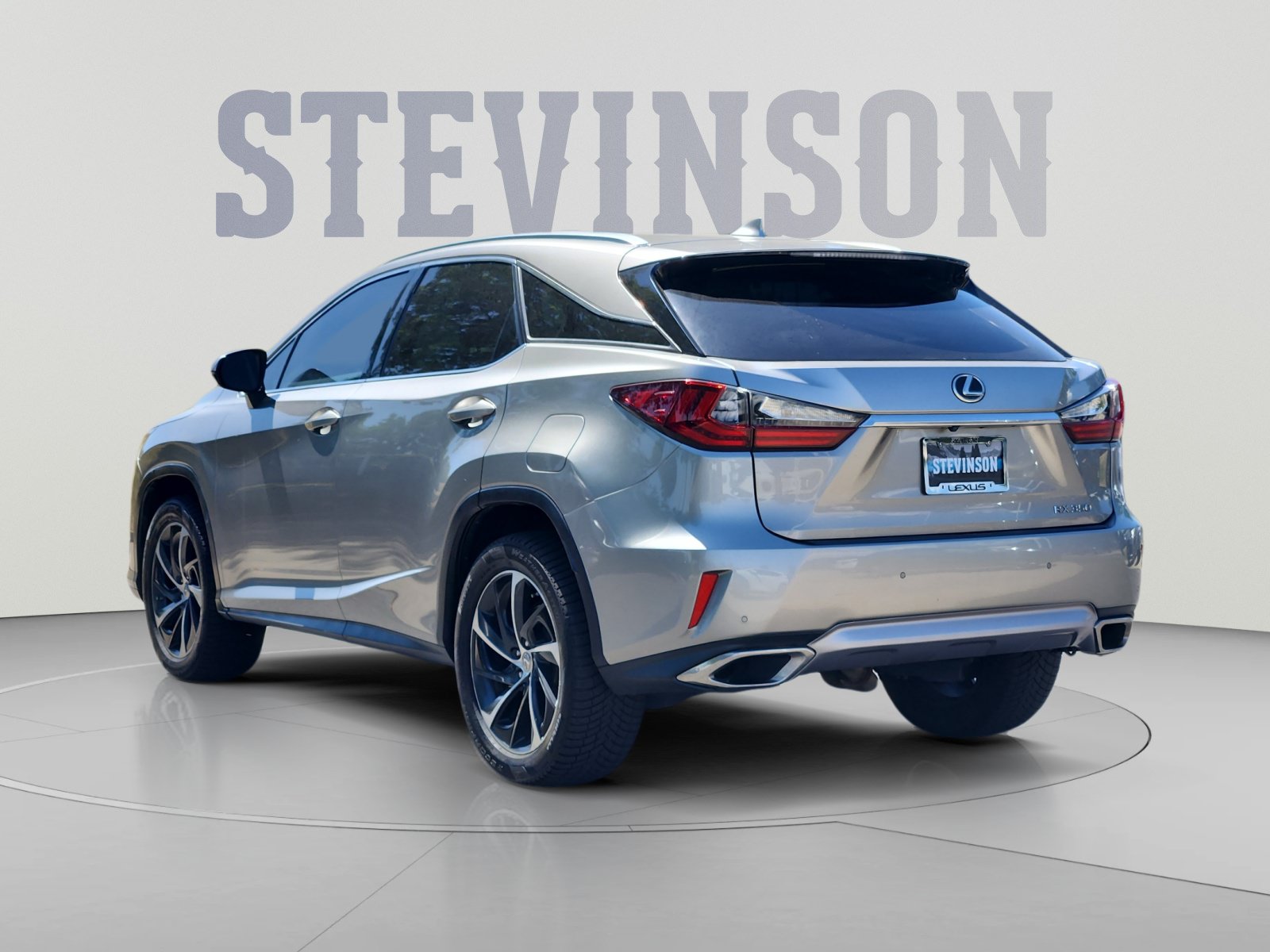 Used 2017 Lexus RX 350 AWD w/ Luxury Package image 3