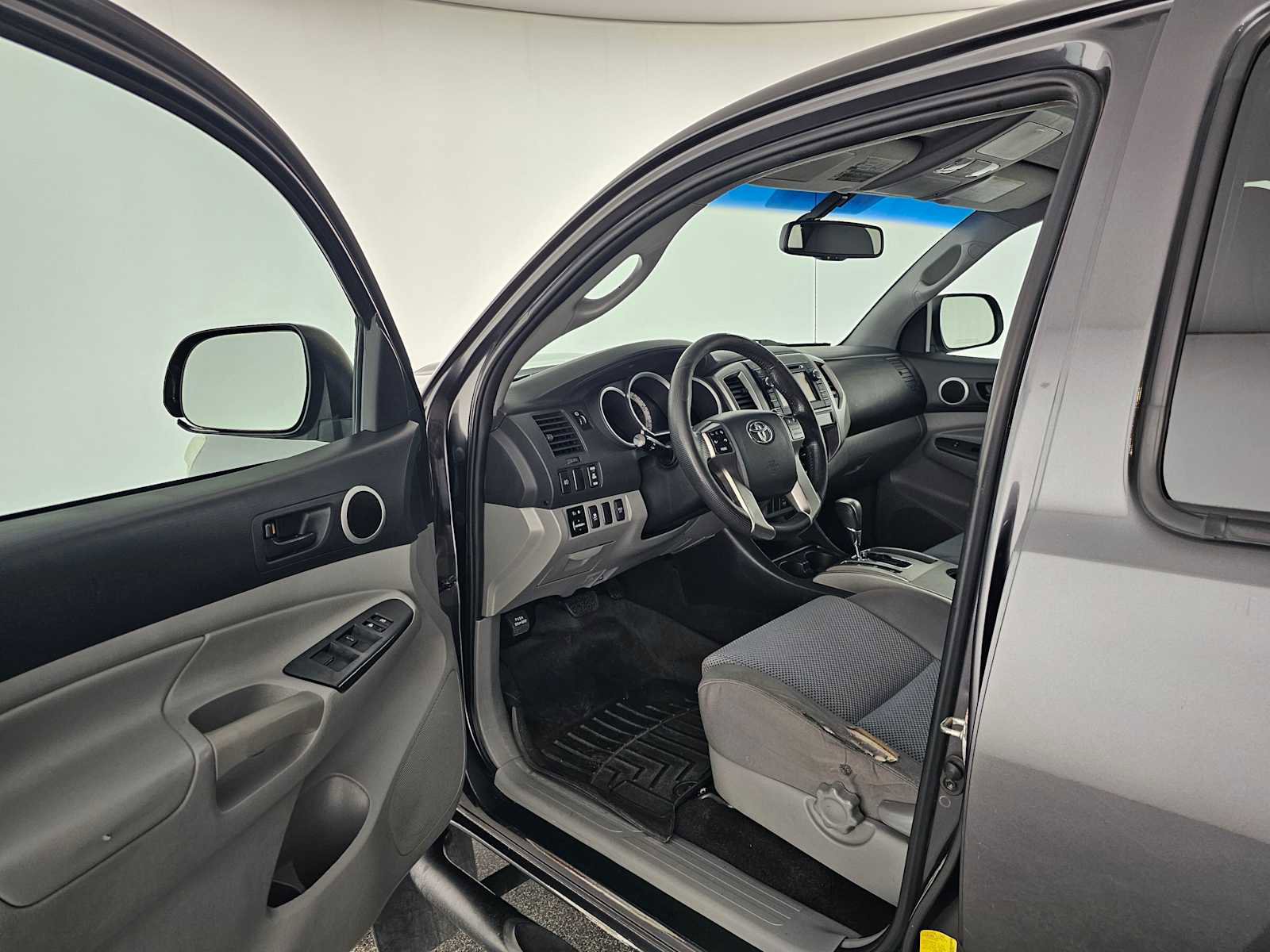 Used 2013 Toyota Tacoma 4x4 Double Cab w/ TRD Sport Pkg image 20