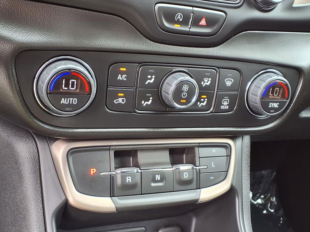 Used 2022 GMC Terrain Denali AWD/4WD image 22