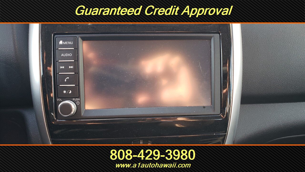 Used 2018 Nissan Versa SV w/ SV Special Edition FWD image 12