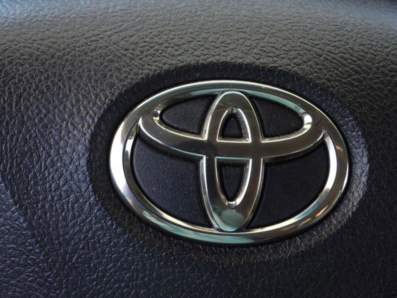 Used 2014 Toyota Avalon XLE FWD image 57