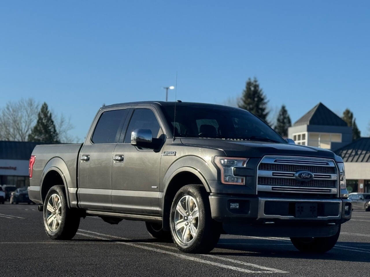 Used 2016 Ford F150 Platinum w/ Technology Package AWD/4WD image 1