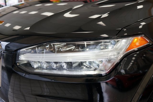 Used 2019 Volvo XC90 T5 Momentum w/ Protection Package image 24