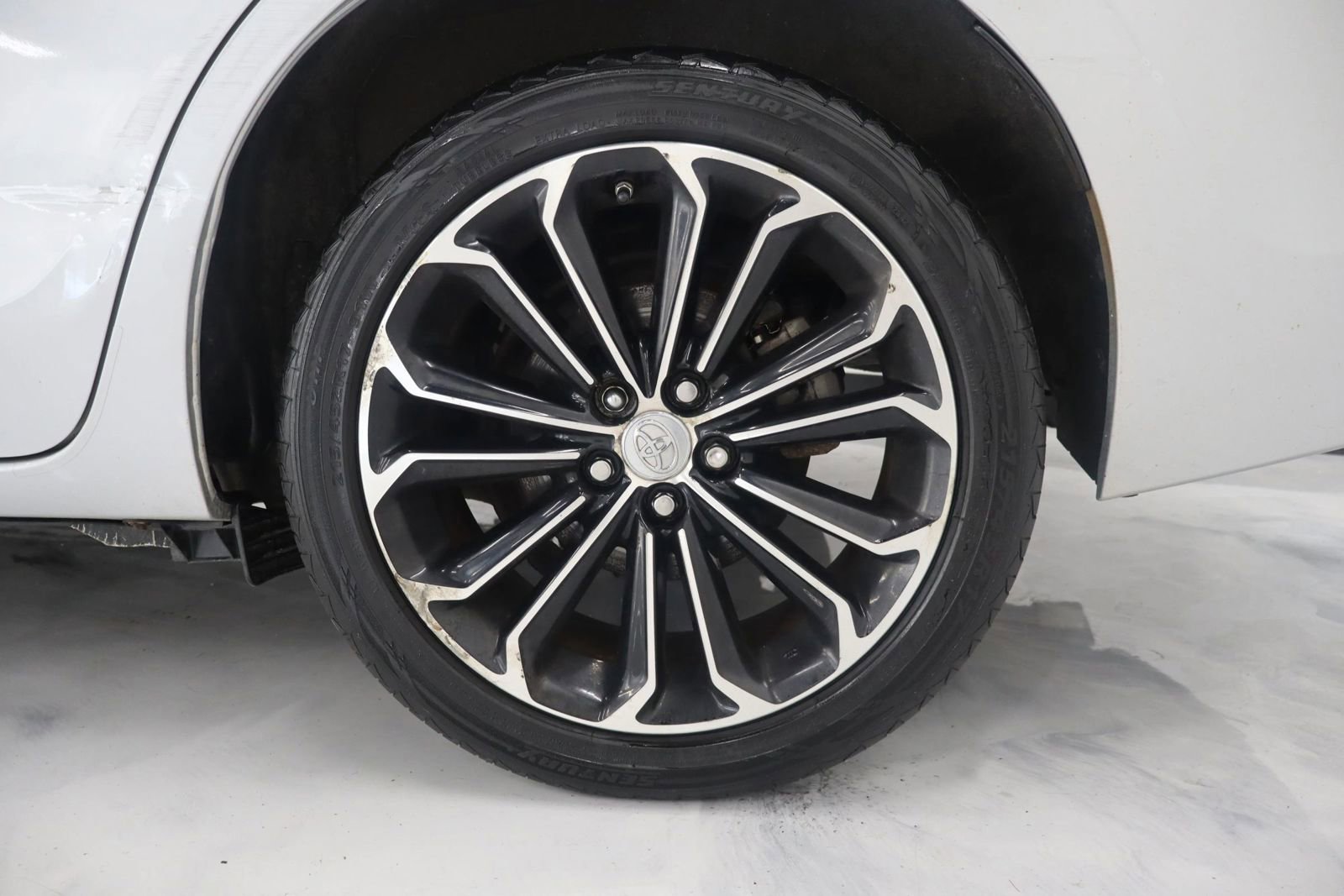 Used 2014 Toyota Corolla S image 8