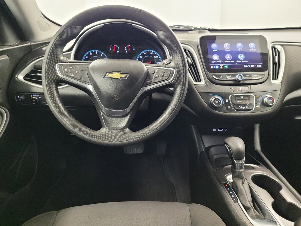 Used 2022 Chevrolet Malibu LS FWD image 22