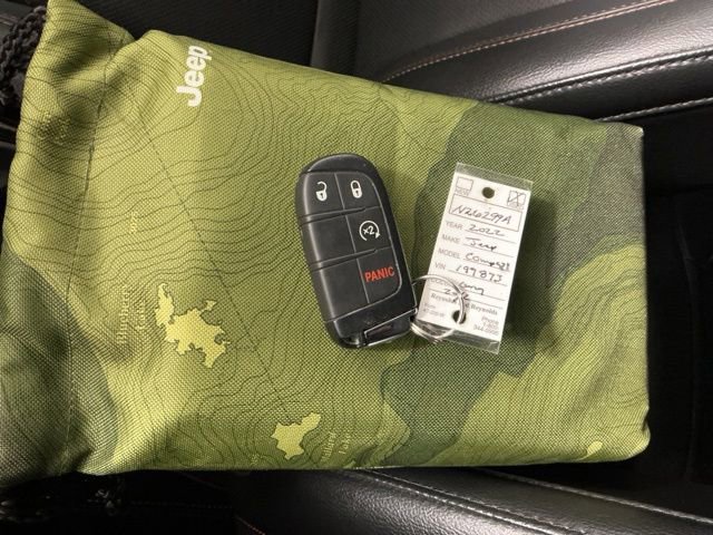 Used 2022 Jeep Compass Limited AWD/4WD image 22