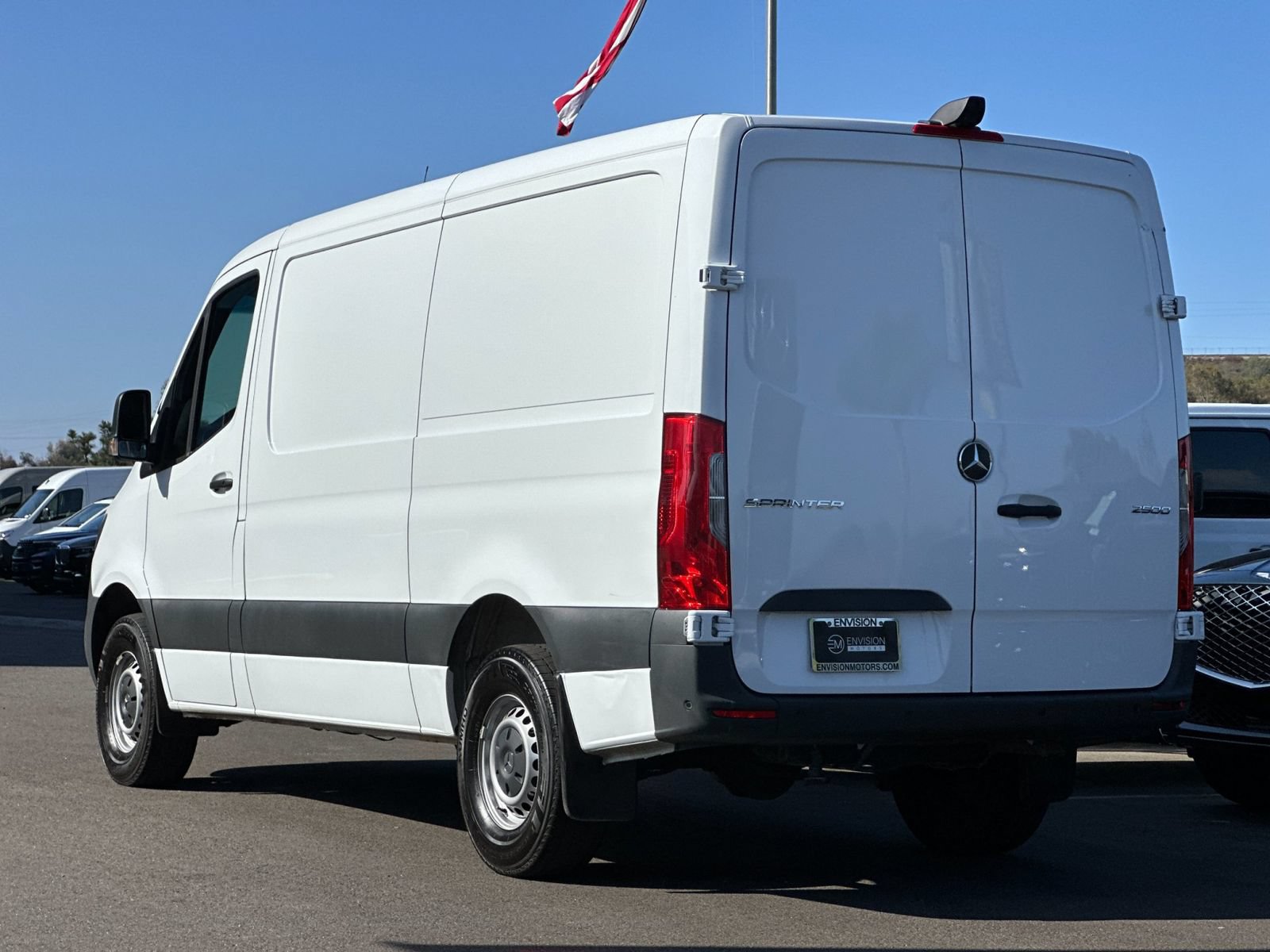 Used 2025 Mercedes-Benz Sprinter 2500 image 5