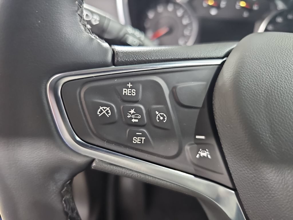 Certified 2024 Chevrolet Equinox LT w/ LPO, Floor Liner Package AWD/4WD image 22