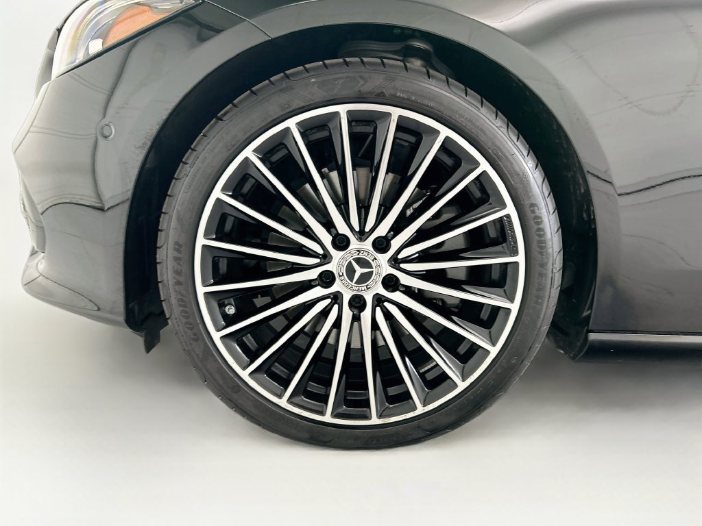 Certified 2026 Mercedes-Benz C 300 Sedan image 28