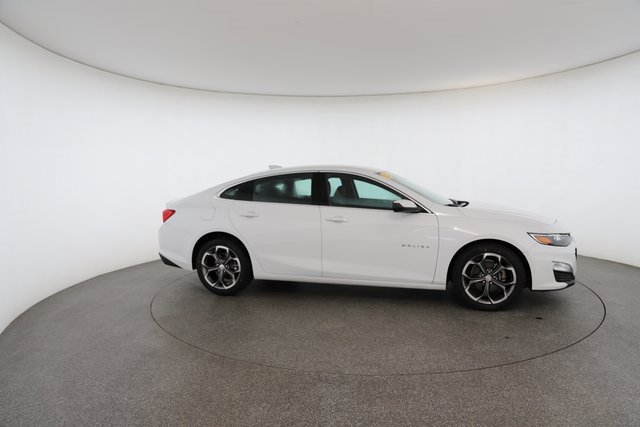 Used 2024 Chevrolet Malibu LT image 23