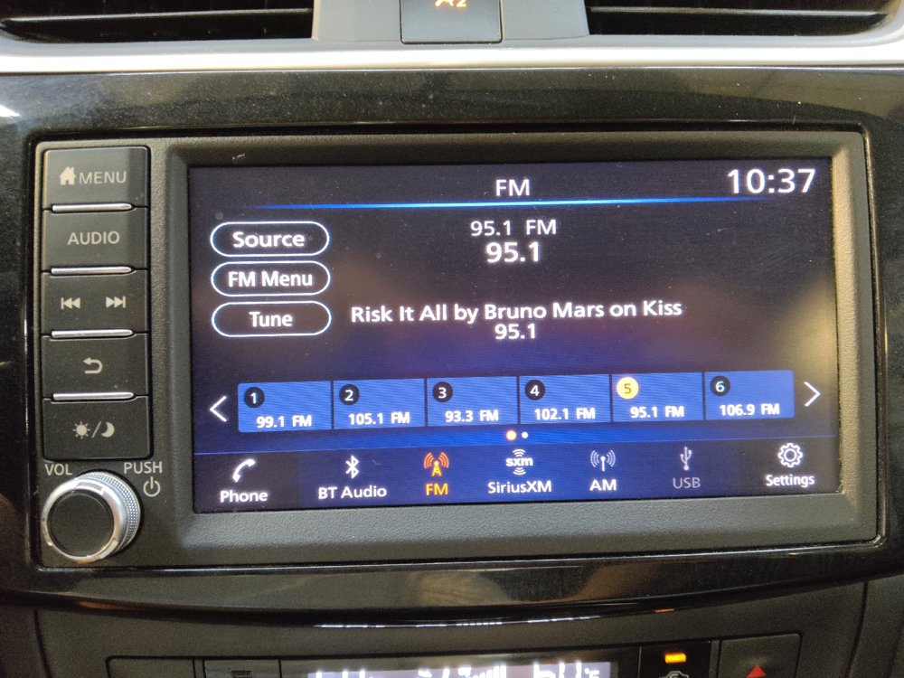 Used 2019 Nissan Sentra SV FWD image 25