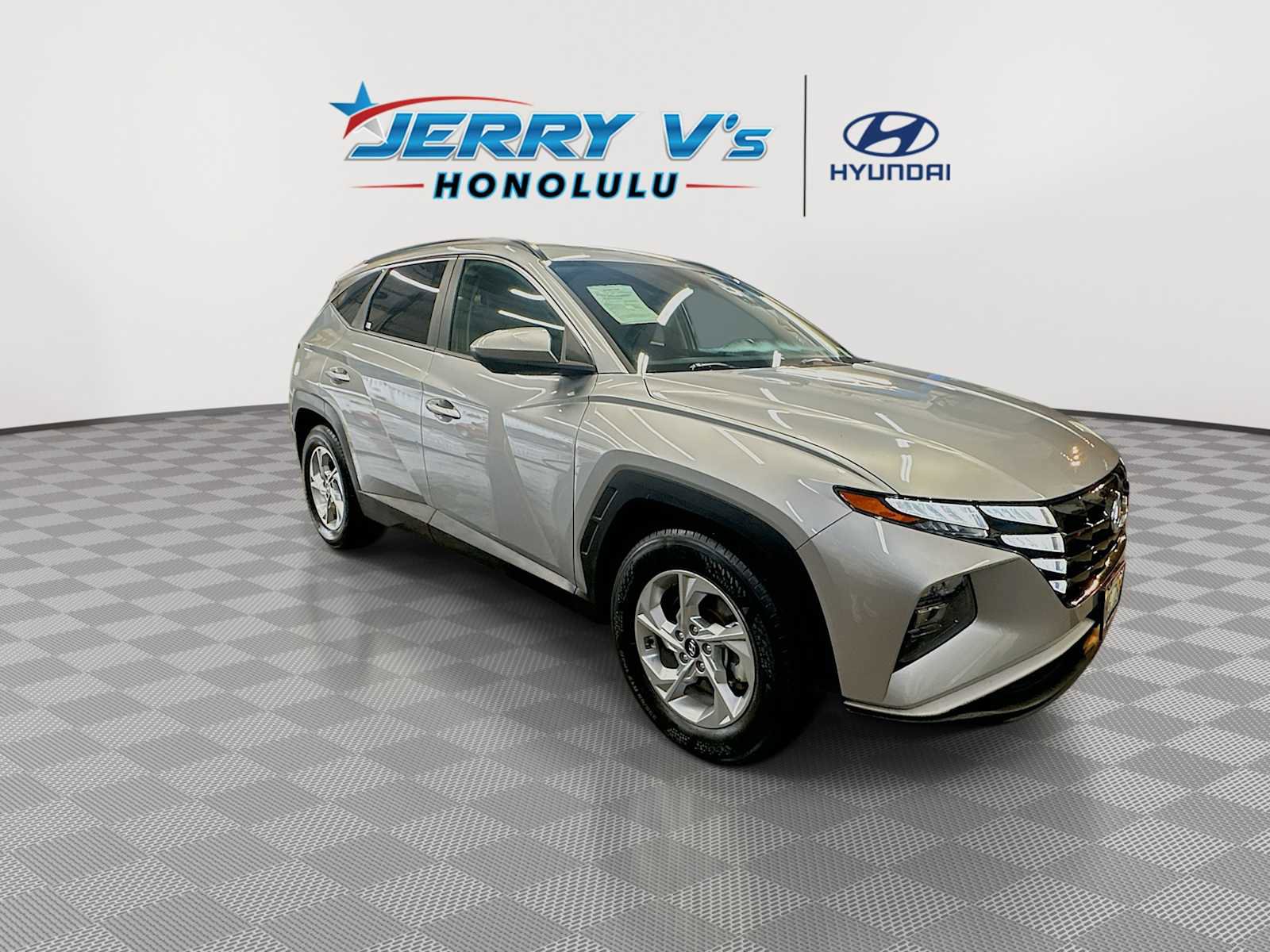Used 2024 Hyundai Tucson SEL FWD image 2