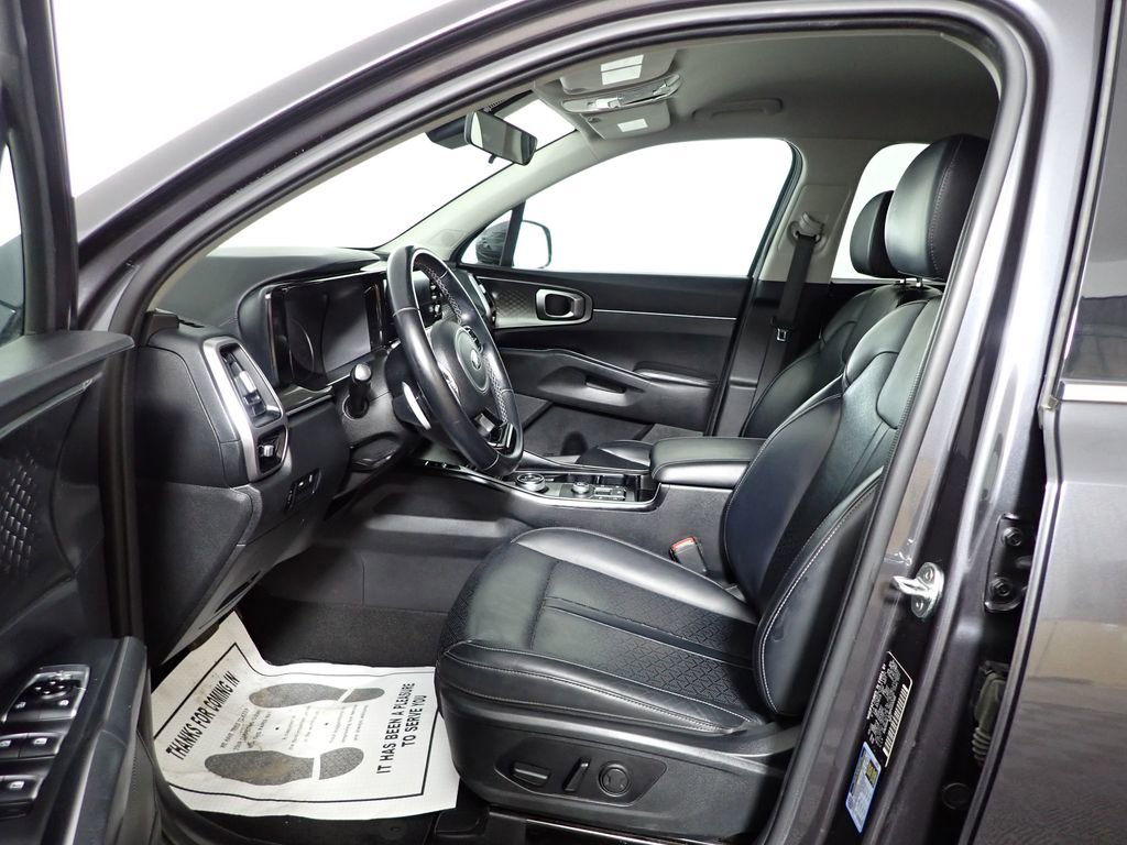 Used 2021 Kia Sorento S FWD image 22