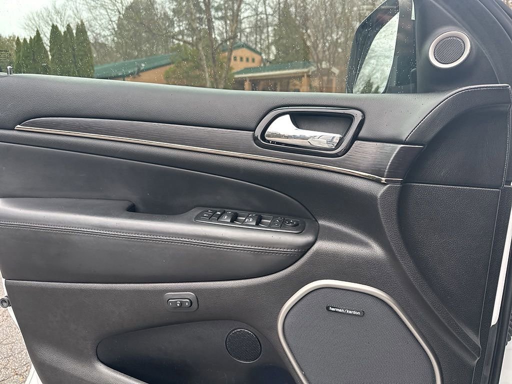 Used 2019 Jeep Grand Cherokee High Altitude image 16
