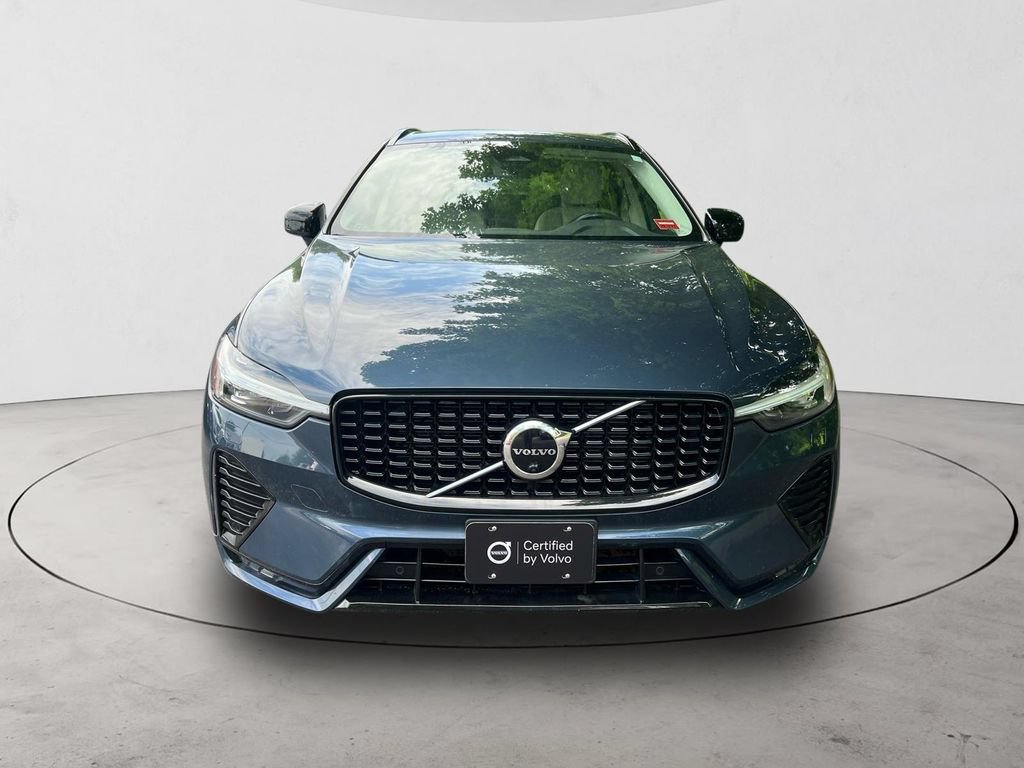 Certified 2023 Volvo XC60 B5 Plus w/ Climate Package AWD/4WD image 8
