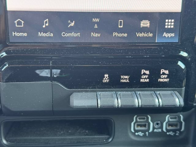Used 2023 RAM 1500 Laramie AWD/4WD image 34