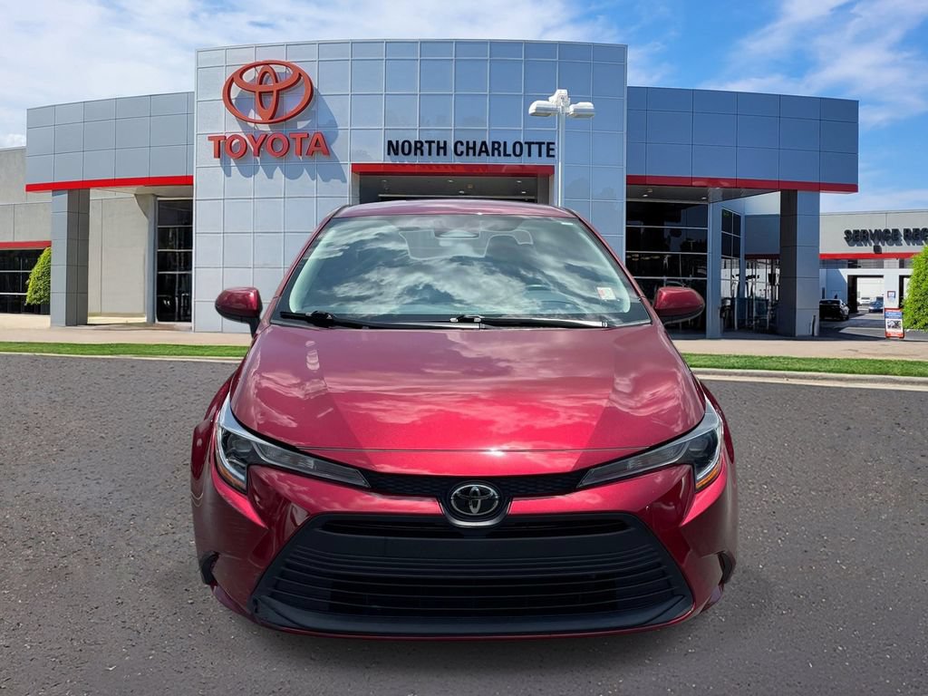 Used 2024 Toyota Corolla LE w/ LE Convenience Package FWD image 3