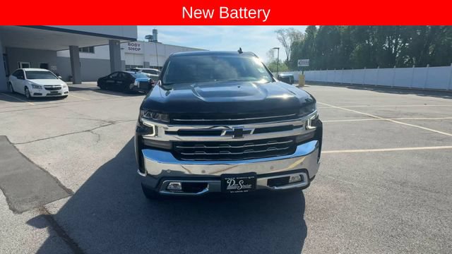 Used 2022 Chevrolet Silverado 1500 LTZ AWD/4WD image 3