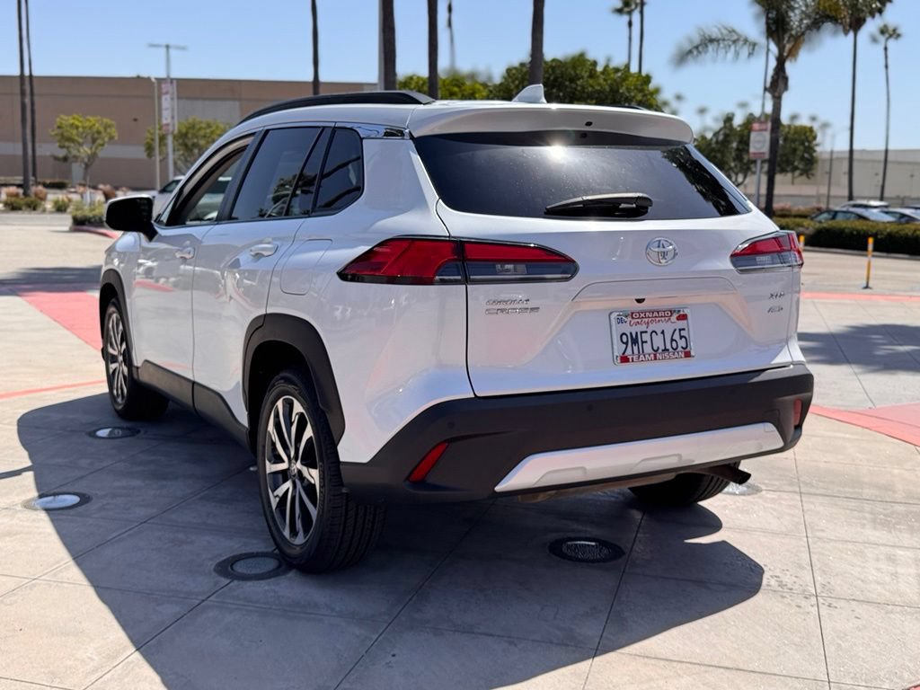 Used 2022 Toyota Corolla Cross XLE AWD/4WD image 6