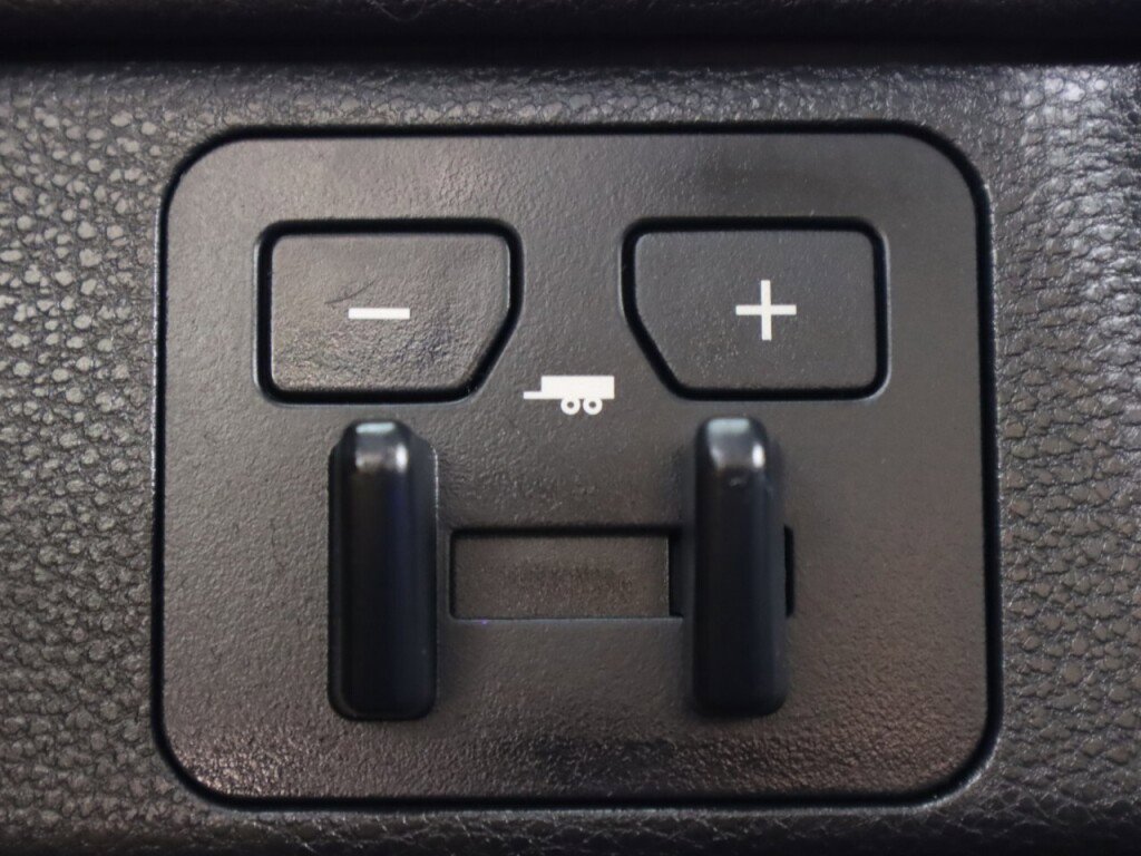 Used 2022 Toyota Tundra SR5 image 23