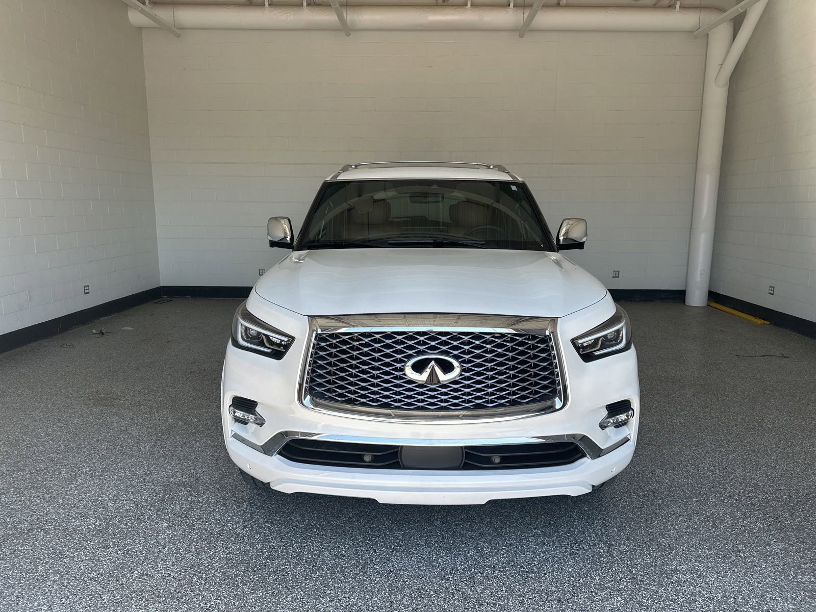 Certified 2023 INFINITI QX80 Sensory w/ Cargo Package AWD/4WD image 5