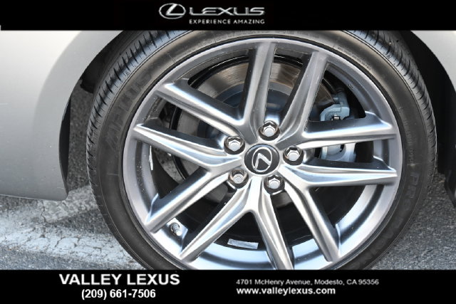 Used 2017 Lexus IS 200t F Sport w/ F Sport Package RWD image 23