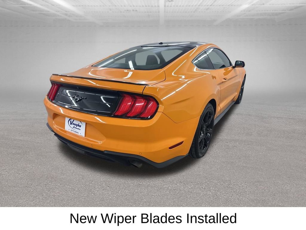 Used 2018 Ford Mustang Premium w/ Carbon Sport Interior Package RWD image 13