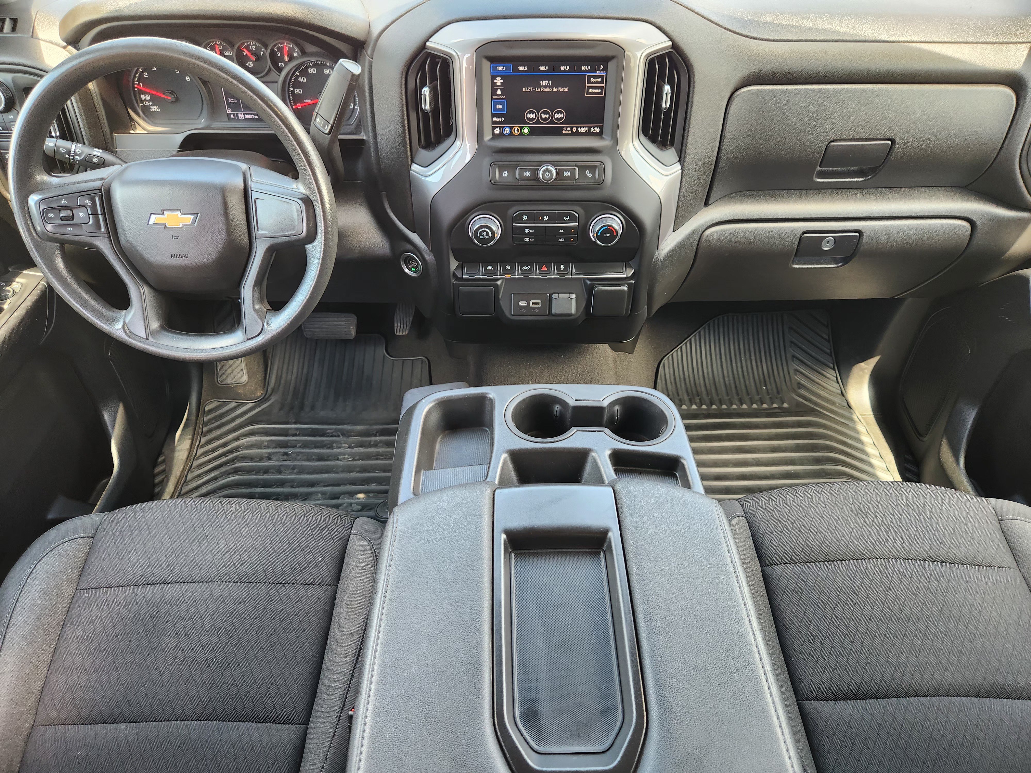 Used 2022 Chevrolet Silverado 1500 Custom AWD/4WD image 25