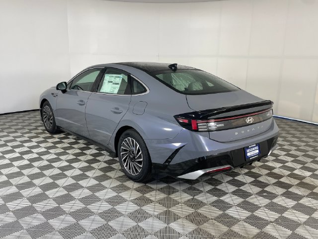 New 2026 Hyundai Sonata Limited FWD image 16