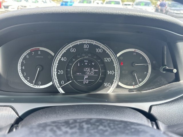 Used 2015 Honda Accord EX image 19