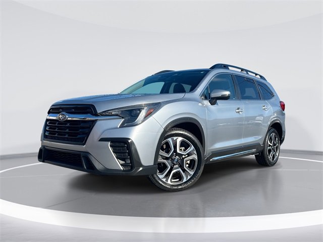 Used 2023 Subaru Ascent Limited image 1