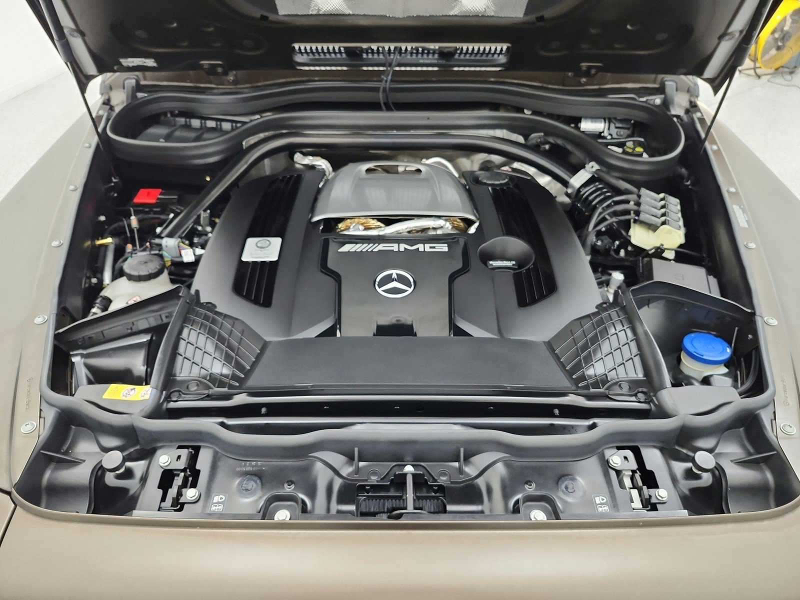 Certified 2025 Mercedes-Benz G 63 AMG 4MATIC image 17