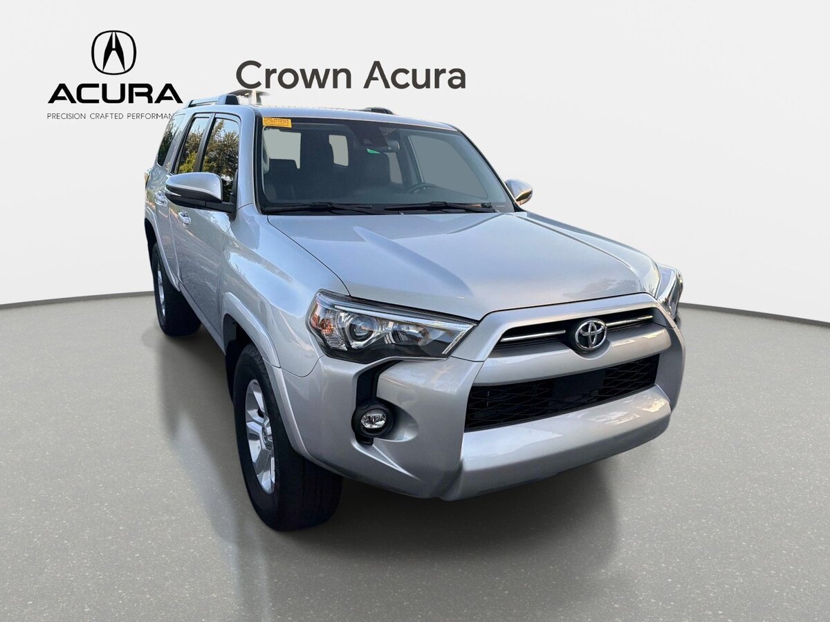 Used 2023 Toyota 4Runner SR5 Premium w/ Moonroof Package RWD image 31