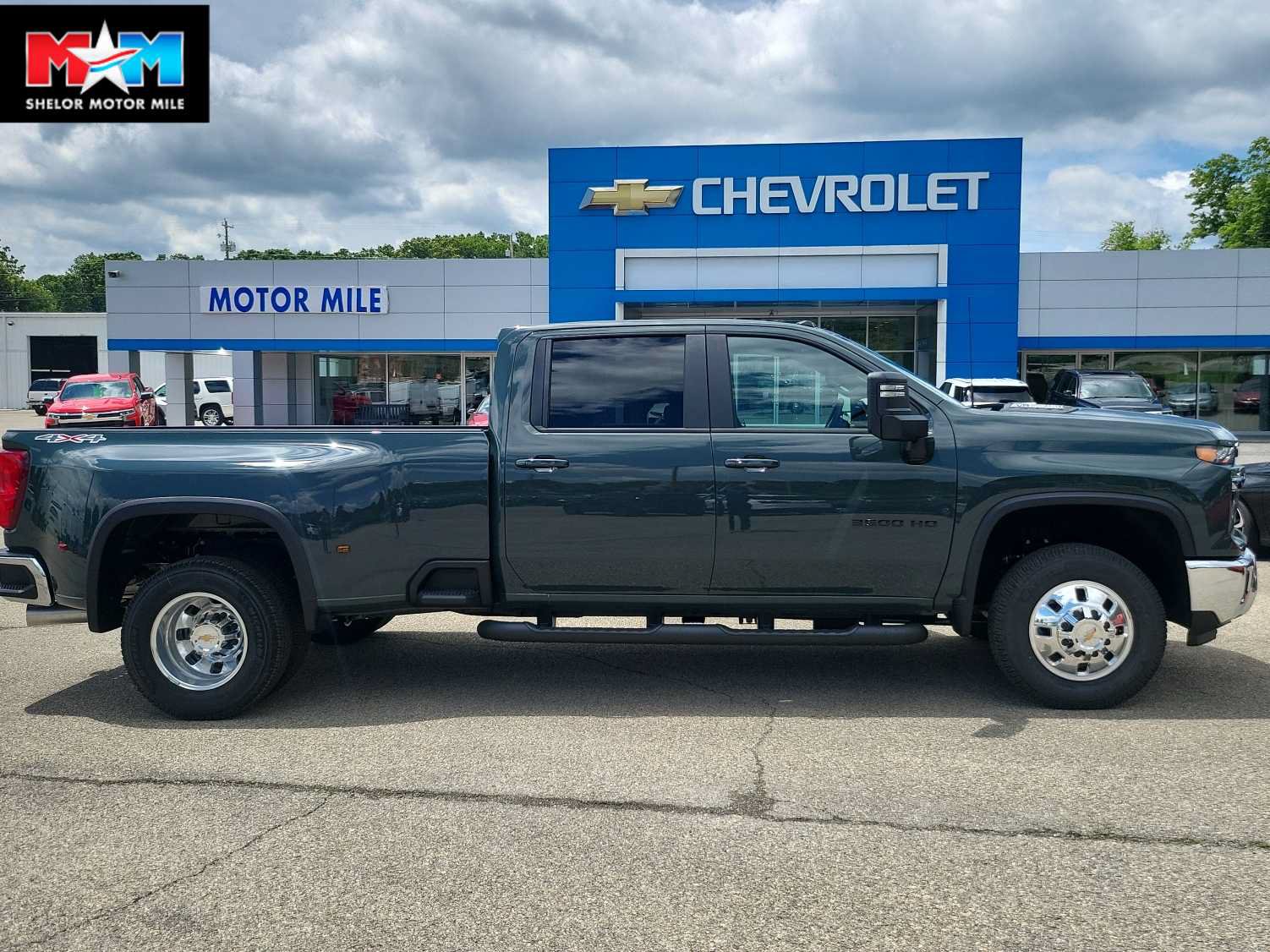 New 2026 Chevrolet Silverado 3500 LT w/ All Star Edition AWD/4WD image 1