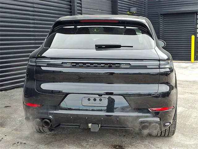 New 2026 Porsche Cayenne GTS image 6