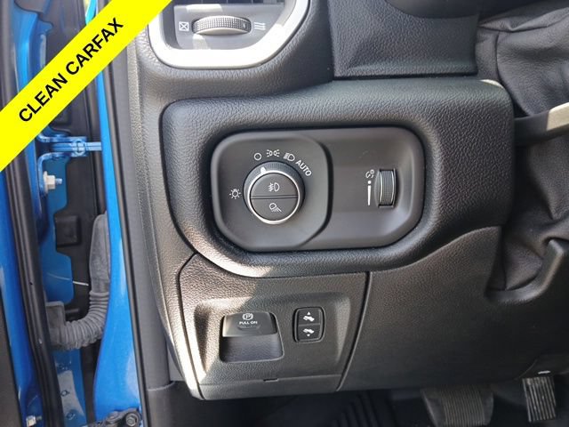 Used 2021 RAM 1500 Big Horn AWD/4WD image 32
