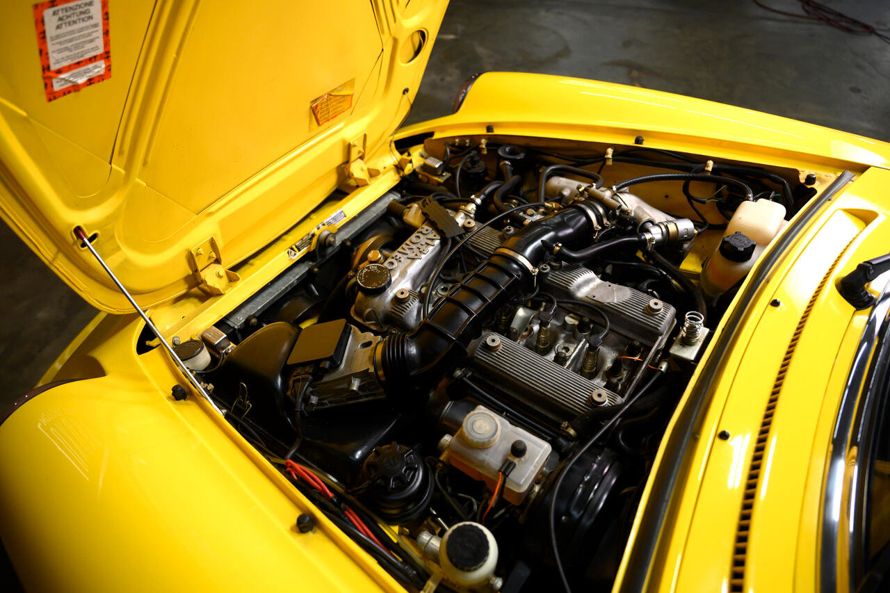 Used 1992 Alfa Romeo Spider Veloce image 18