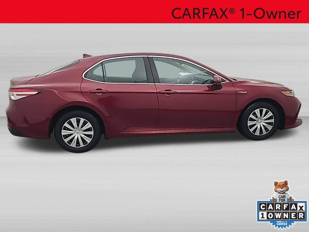 Used 2019 Toyota Camry LE FWD image 3