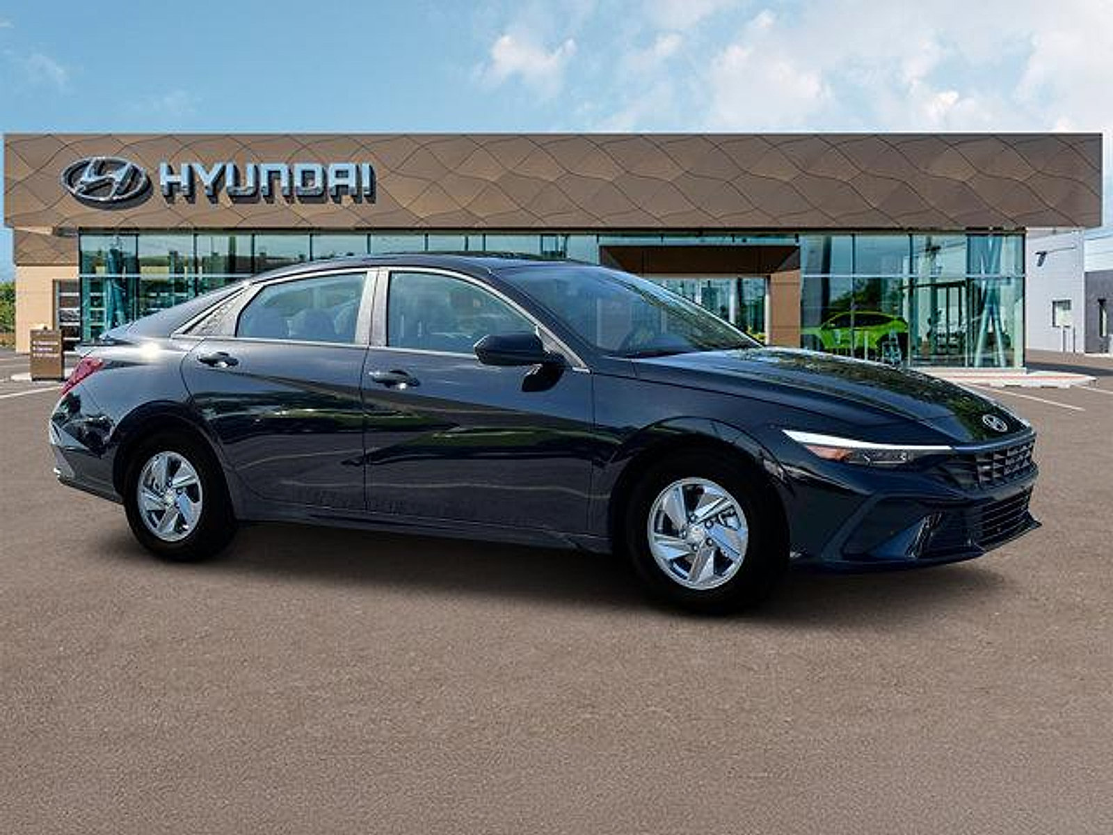New 2025 Hyundai Elantra SE FWD image 10
